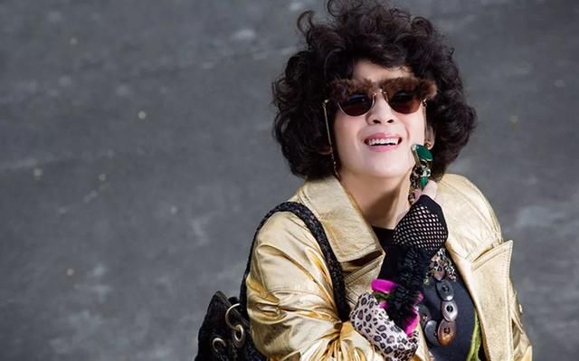 《羞羞的铁拳》22亿票房纪录,会被开心麻花自