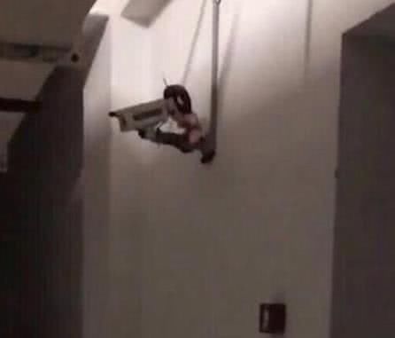 搞笑段子:每年回来过年老妈都催我找对象,今年