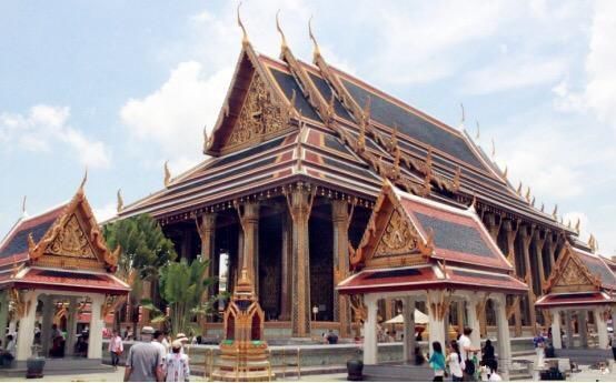 为什么泰国人不欢迎中国游客,当地的三大禁忌