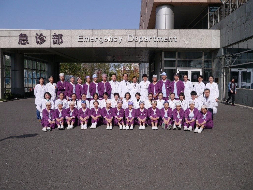 中暑烧到41.9℃ 急诊科医生用3步快速让病人脱离生命危险