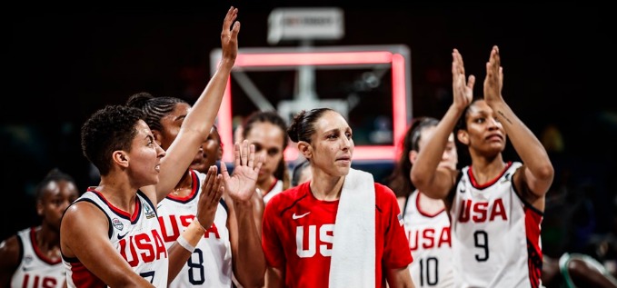 女篮世界杯4强出炉!中国争排名21点战加拿大