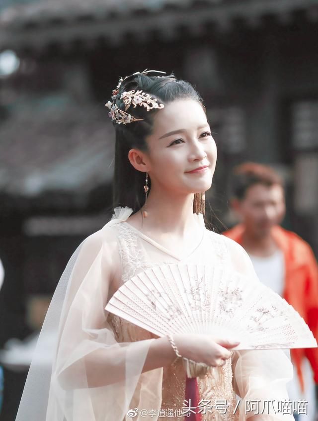 2018李沁新剧《狼殿下》等新造型,盛世美颜太