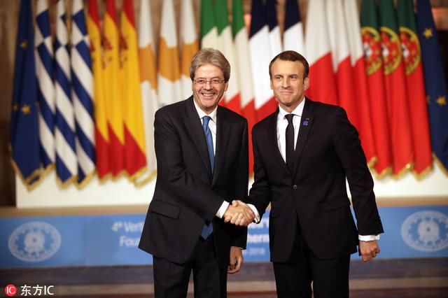 回顾:马克龙在意大利出席欧洲7国会议 抬头向