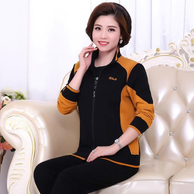 终于找到遮肉大码女装,160斤婆婆清明假期穿出