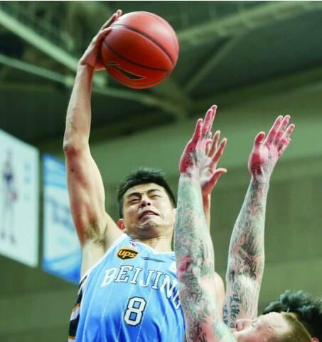 CBA季后赛附加赛 北京男篮明晚决战上海