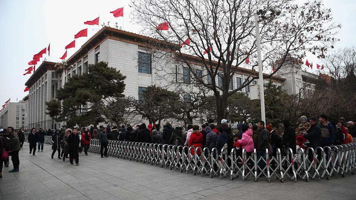 “伟大的变革”大型展览单日参观人数6.67万 再创国博历史纪录 “伟大的变革”大型展览单日参观人数6.67万 再创国博历史纪录