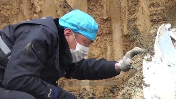 为了寻他,警方花了14天切开半座山