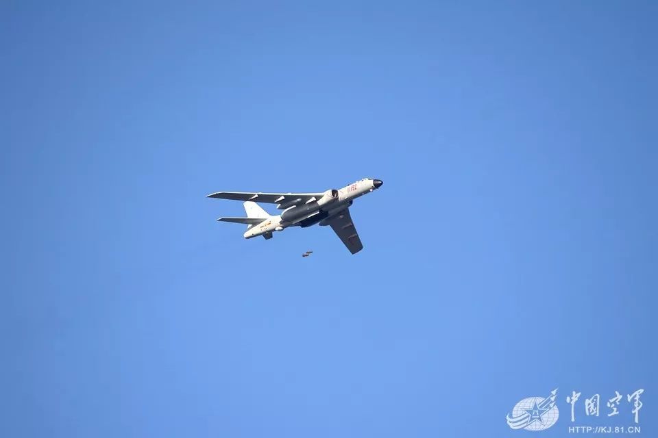 刘锐当选感动中国年度人物,曾驾驭战神巡航