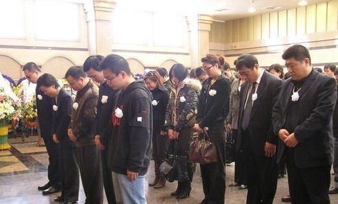 电视剧歌后叶凡37岁病逝,春晚一首歌红遍全