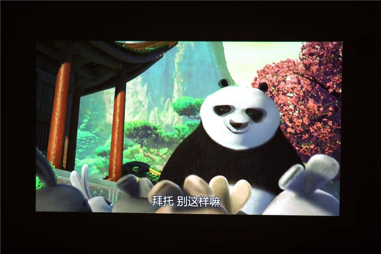 便携投影仪极米和坚果投影哪个好 t010b8e930427a6d61d.jpg?size=1271x847