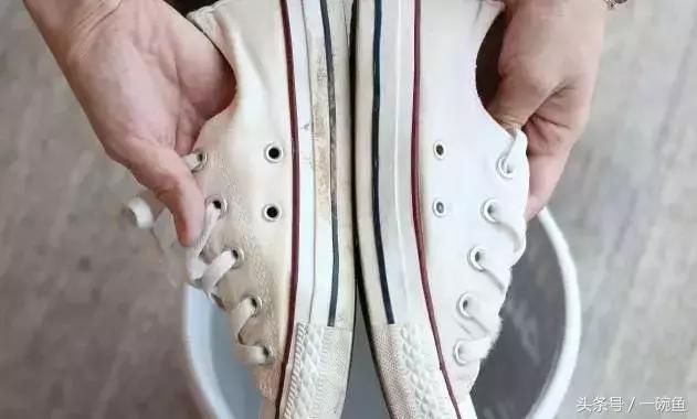 小白鞋怎么洗不变黄?这样洗小白鞋,天天有新鞋