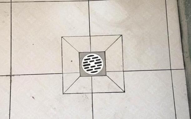 看了朋友家的地漏,再回看我家师傅装的地漏,真想砸了!-北京时间