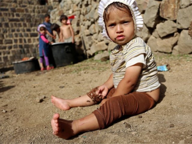这个位于阿拉伯半岛的国家,地下却没有石油!网
