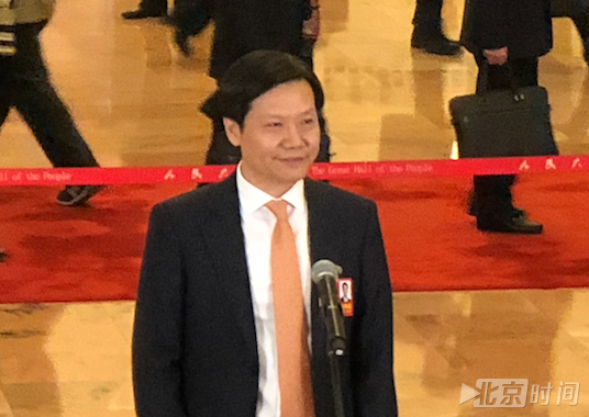 雷军总结中国制造业升级四要素:创新、质量、设计和互联网+ 雷军总结中国制造业升级四要素:创新、质量、设计和互联网+