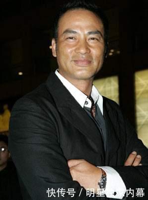 向华强能让成龙下跪,打王晶曾志伟,却不敢惹这