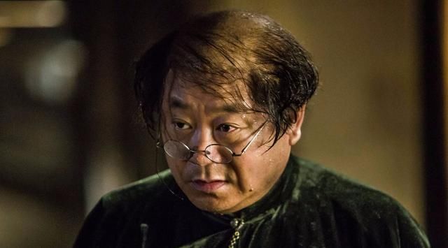 前几天看了冯唐的新文《如何避免成为一个油腻的中年猥琐男》,让我