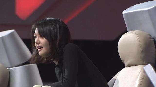 张翰深夜发博公布新恋情?郑爽微博再度沦陷,娜