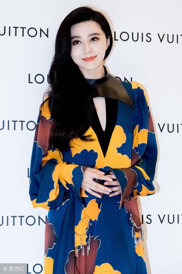 崔永元揭大小合同内幕,国家税务局介入范冰冰