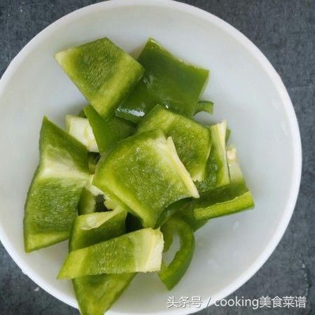 家常肉菜菜谱大全,做法简单味道一绝,保证全家