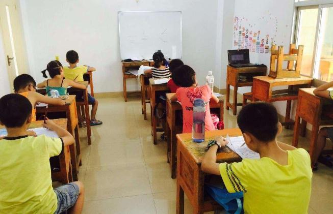 曹允东创办学而思教育培训机构,8年后成功上市