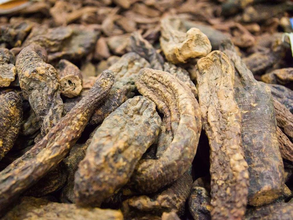 男人常吃这3种食物,补精养肾,年过40媳妇儿也