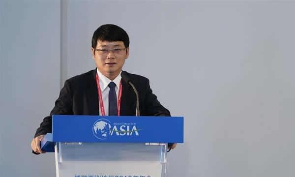 樊纲、管清友、任志强:六个钱包够首付就买房