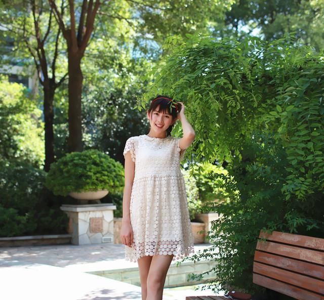 大学教师和公务员都考上了,选择哪个才比较有