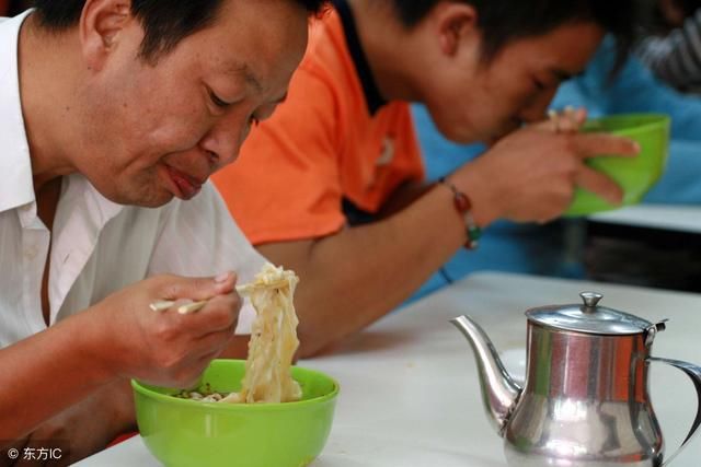 甘肃全面放宽农业转移人口落户条件 控制兰州