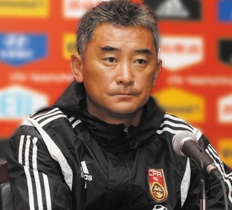 前国足主帅成恒大中方教练组组长 预备队内讧