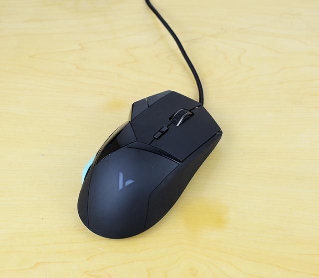 客制化OLED是什么鬼?雷柏VT900游戏鼠标上