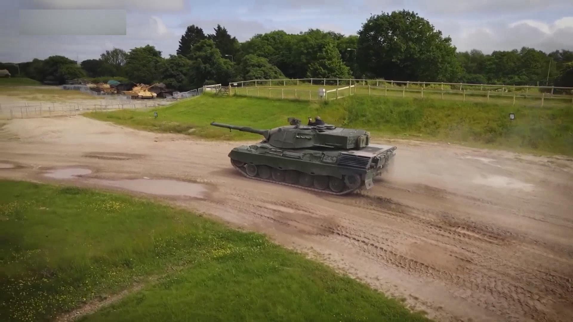 德国宣布向乌克兰追加27亿欧元军援 德国宣布向乌克兰追加27亿欧元军援