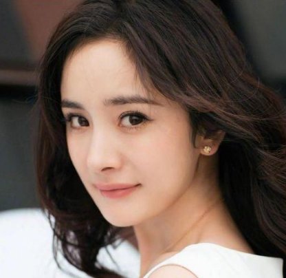 综艺不找热巴,吃饭不带谢娜,不和蔡徐坤同台,不