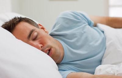 认真提醒中年人,身上若出现这4个症状,说明你