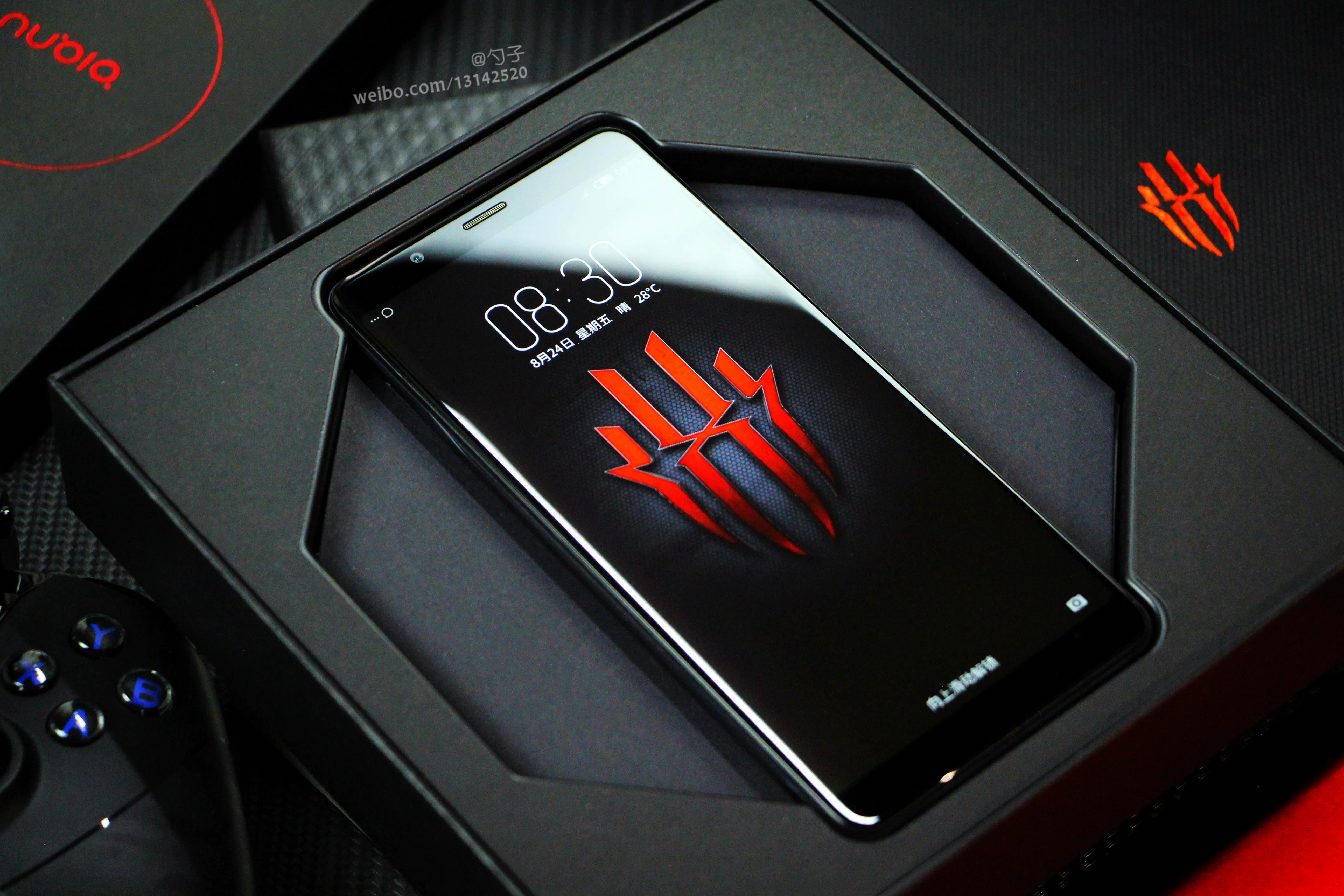 努比亚红魔电竞游戏手机,从设计到性能都帅到