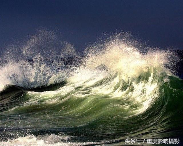 摄影:《乱石穿空,惊涛拍岸,卷起千堆雪》令人窒