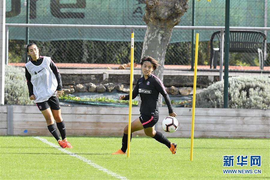 组图|王霜在法国的日常