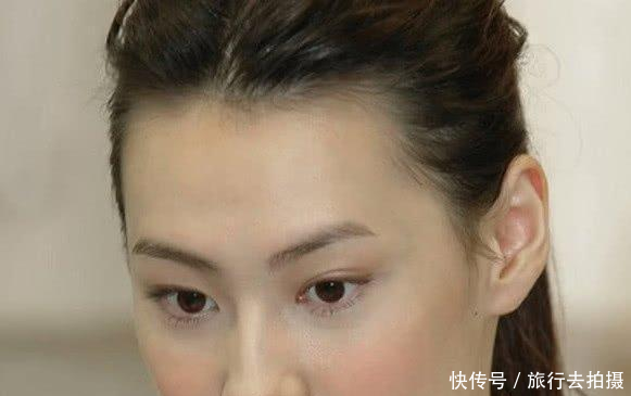 为何梁洛施生三子却不能入豪门 李家大儿媳才