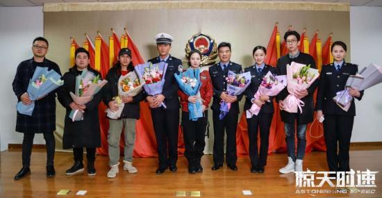 电影《惊天时速》热拍中 王艺萱女汉子角色备受期待