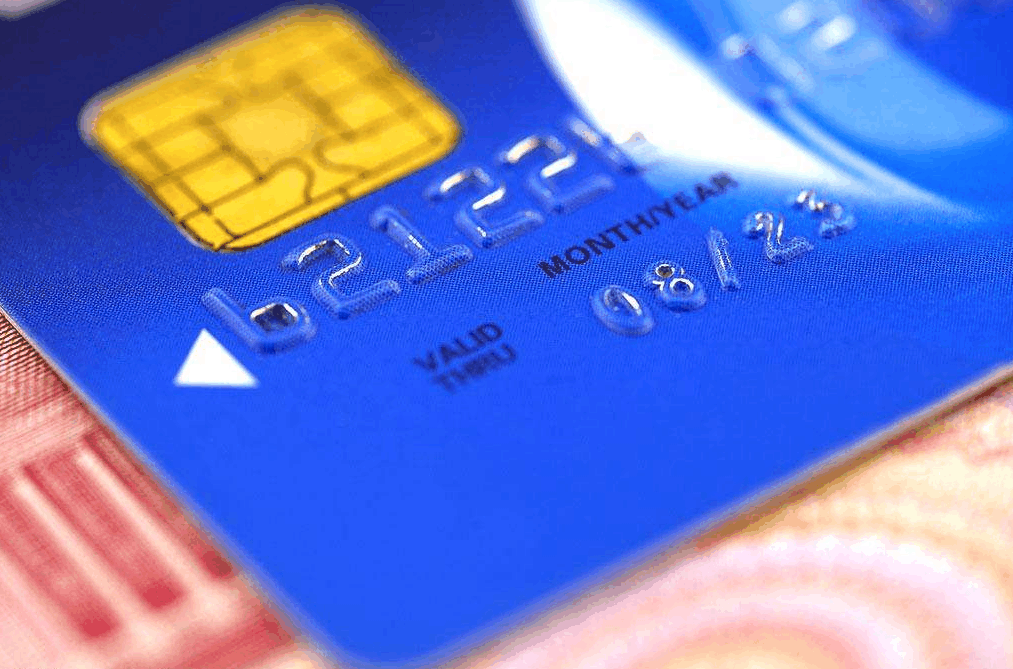 当自己因经济纠纷被起诉时名下所有银行卡会被