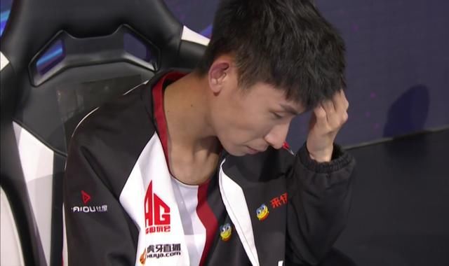 ag超玩会13连败无缘季后赛!兰息流泪,解说零度恨铁不成钢!