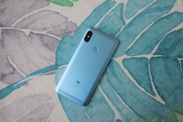 雷军彻底爆发了,骁龙636+AI双摄+4000mAh大