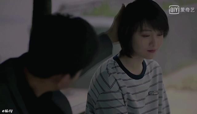 郑爽新剧穿平价牌衣服,减龄100分