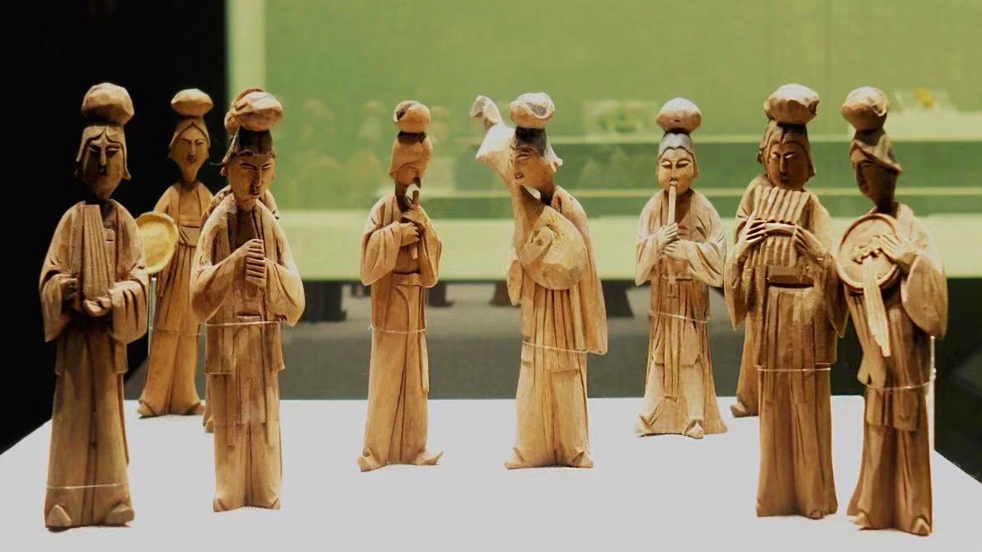 900年后出土!10位宋代女乐俑表情酷似腾格尔 网友:中国最靓女子天团 900年后出土!10位宋代女乐俑表情酷似腾格尔 网友:中国最靓女子天团