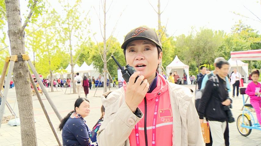 【干部在岗 群众过节】2017中国戏曲文化周活动背后默默无闻的工作者 【干部在岗 群众过节】2017中国戏曲文化周活动背后默默无闻的工作者