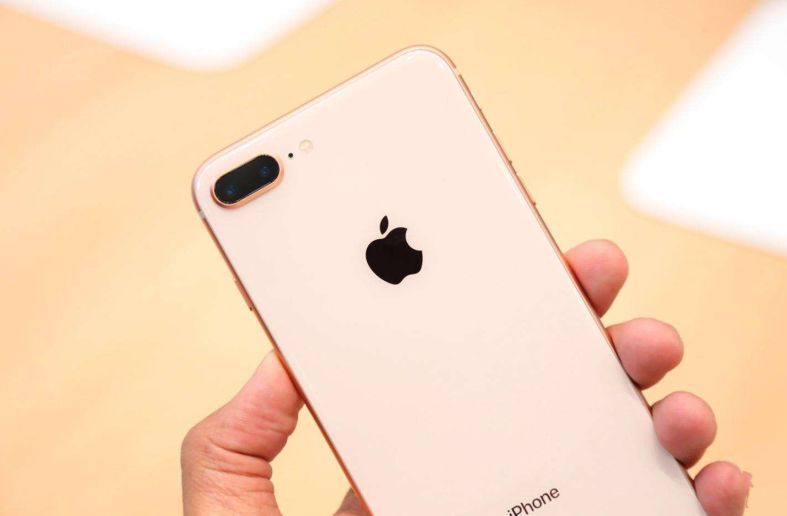 苹果A12处理器就要来了,搭载A10的iPhone7还