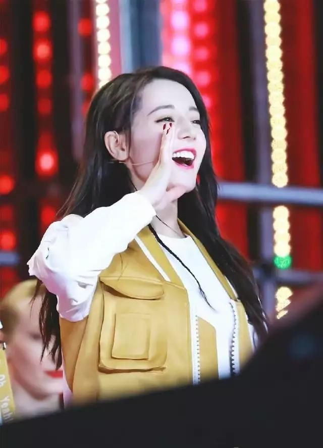 2017微博评论榜:鹿晗易烊千玺张艺兴赵丽颖杨