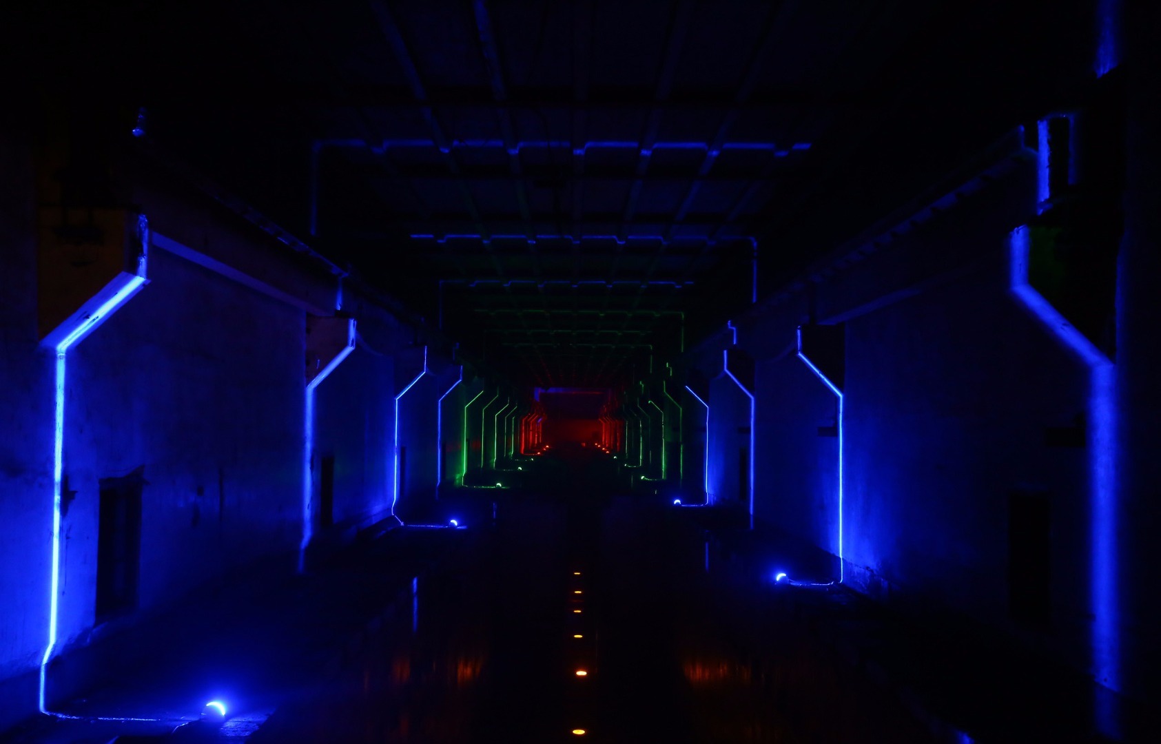 “816工程”始建于上世纪60年代,是中国三线建设期间为数不多的两个核燃料基地之一。数据显示,从1966年开建至1984年停建,约有6万多人参加工程建设。