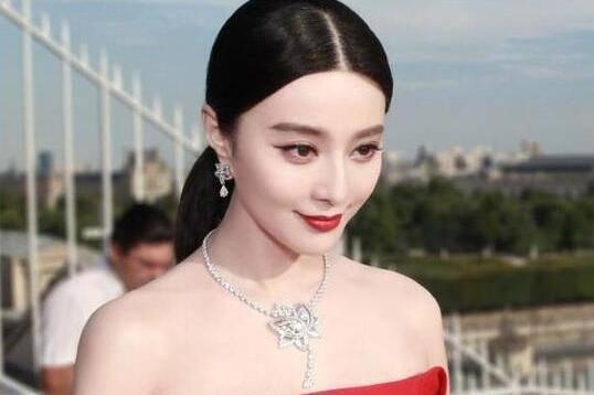 明星逃税的惨了! 人民日报发文: 名气再大也无