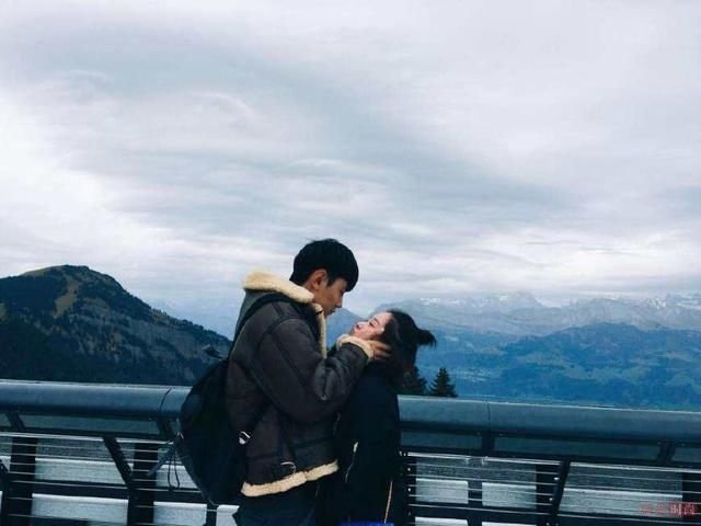 难道真的因为阚清子家境优渥,纪凌尘才迟迟不