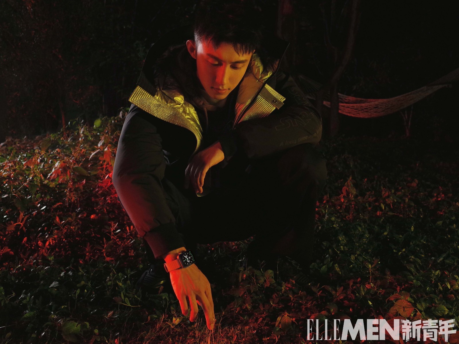 黄景瑜新封面上线 诠释自在魅力(图3) 黄景瑜新封面上线 诠释自在魅力(图3)